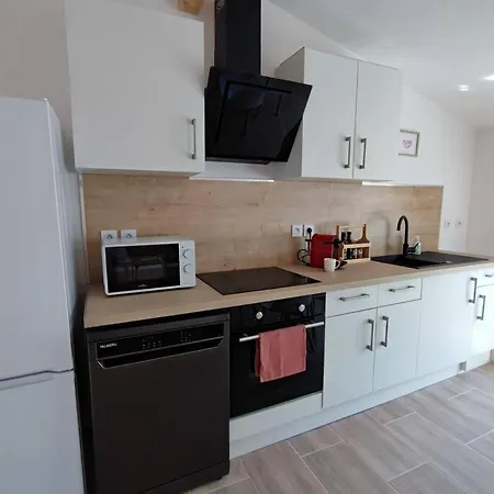 아파트 Cocon Entre Cite Et Bastide*clim *wifi * Smart Tv